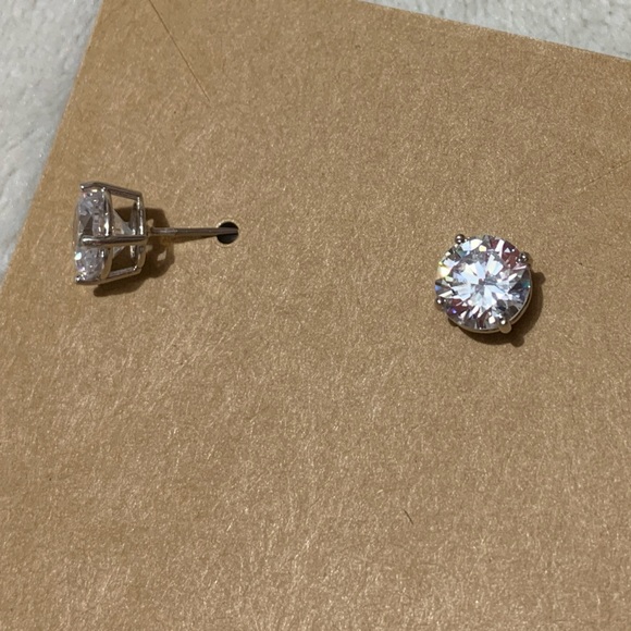 Large Sparkly Silver CZ Stud Earring - Picture 2 of 8